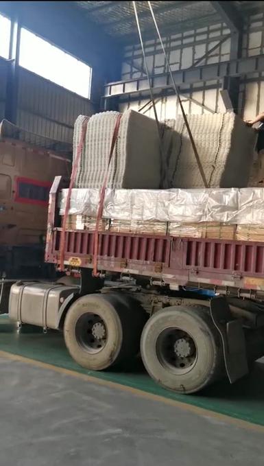 斜管發(fā)貨現(xiàn)場(chǎng) 斜管發(fā)貨現(xiàn)場(chǎng)